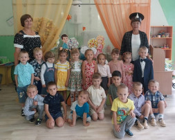 День знаний в группе "Капелька". День знаний в группе "Капелька".