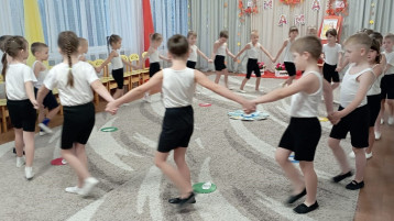 День прав ребенка. Физкультура в группе "Знайки". День прав ребенка. Физкультура в группе "Знайки".