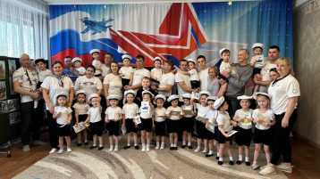 Праздник 23 февраля. Группа "Веснушки" Праздник 23 февраля. Группа "Веснушки".