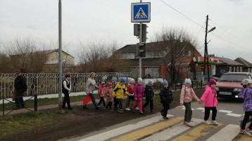 «Мы по улице идем». Группа "Знайки". «Мы по улице идем». Группа "Знайки".