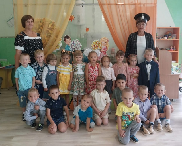 День знаний в группе "Капелька". День знаний в группе "Капелька".